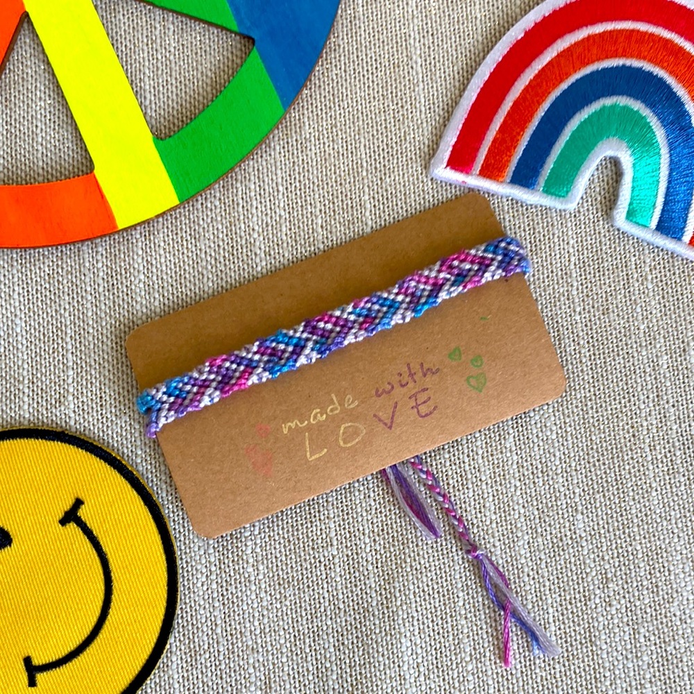 New Super Cute Boho Tie Dye Blue Lilac Multi Color Heart Friendship Bracelet